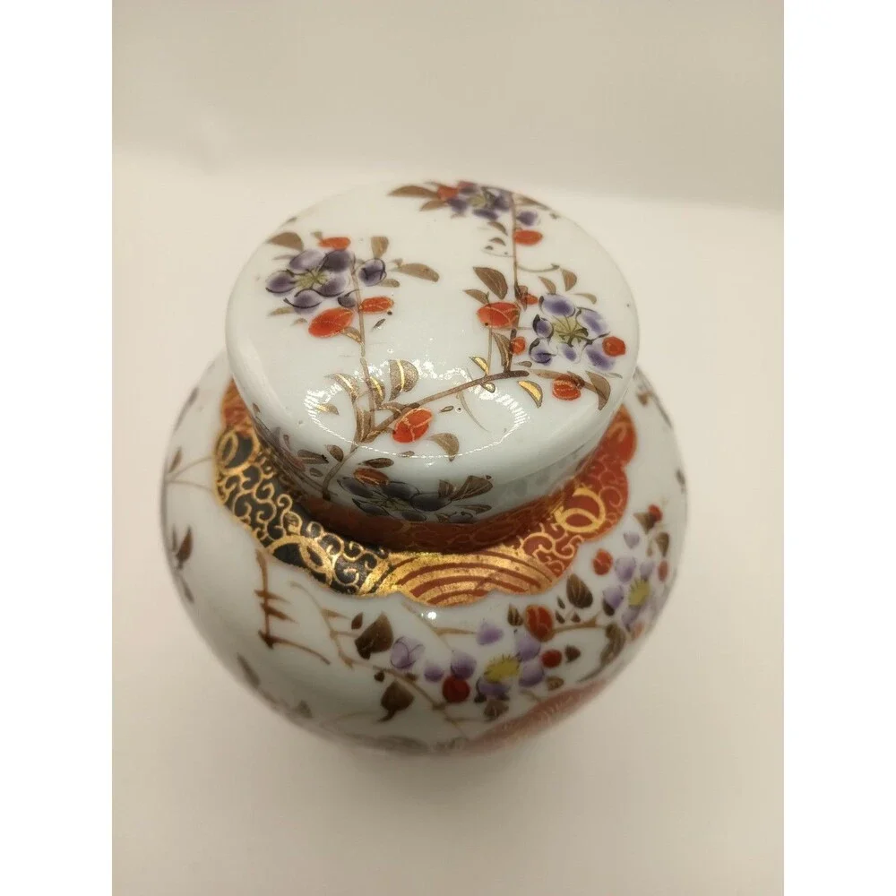 Vintage Kutani Japanese Hand Painted Lidded Ginger Jar 5